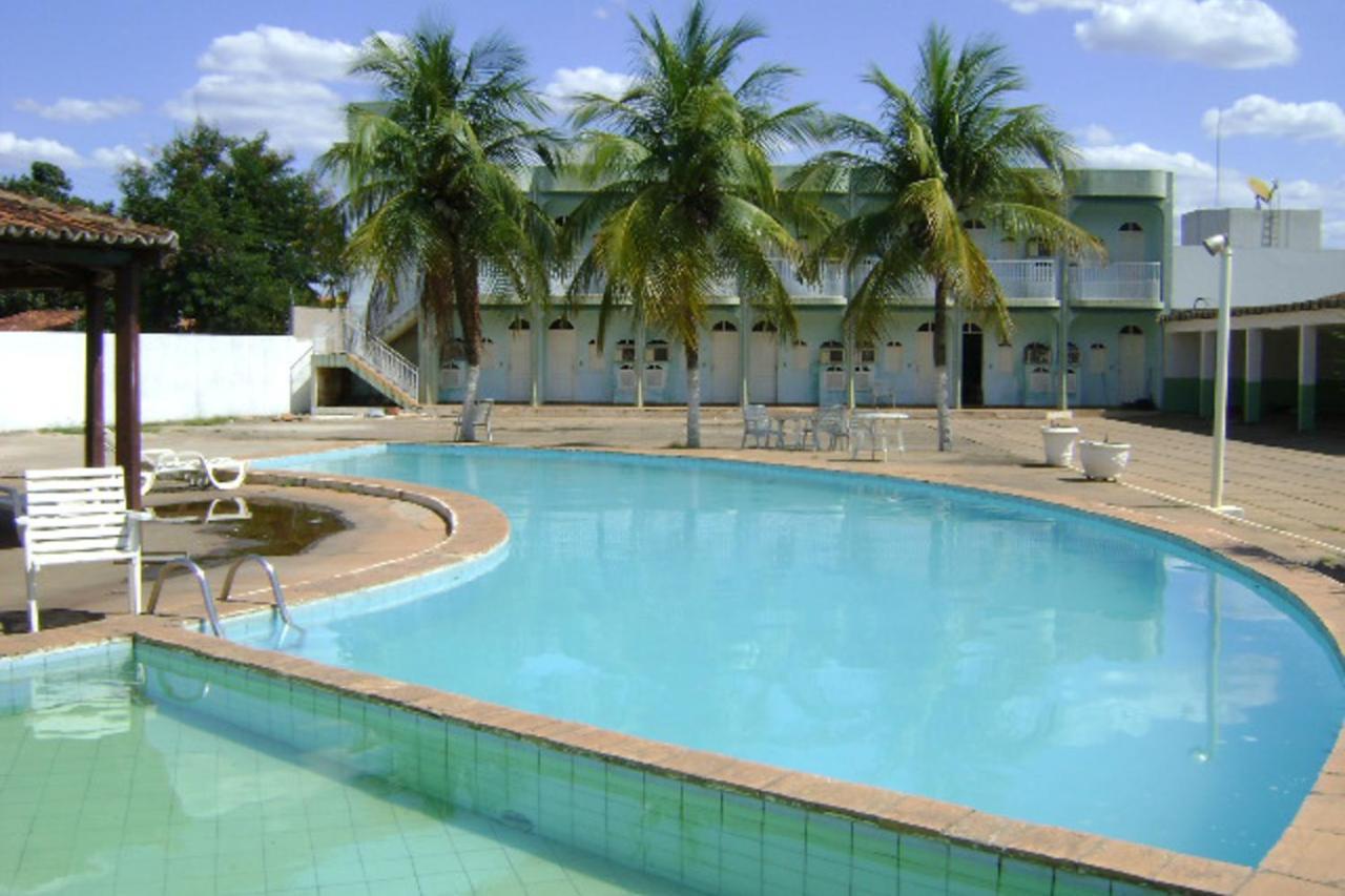 Hotel Das Palmeiras Barreiras  Buitenkant foto