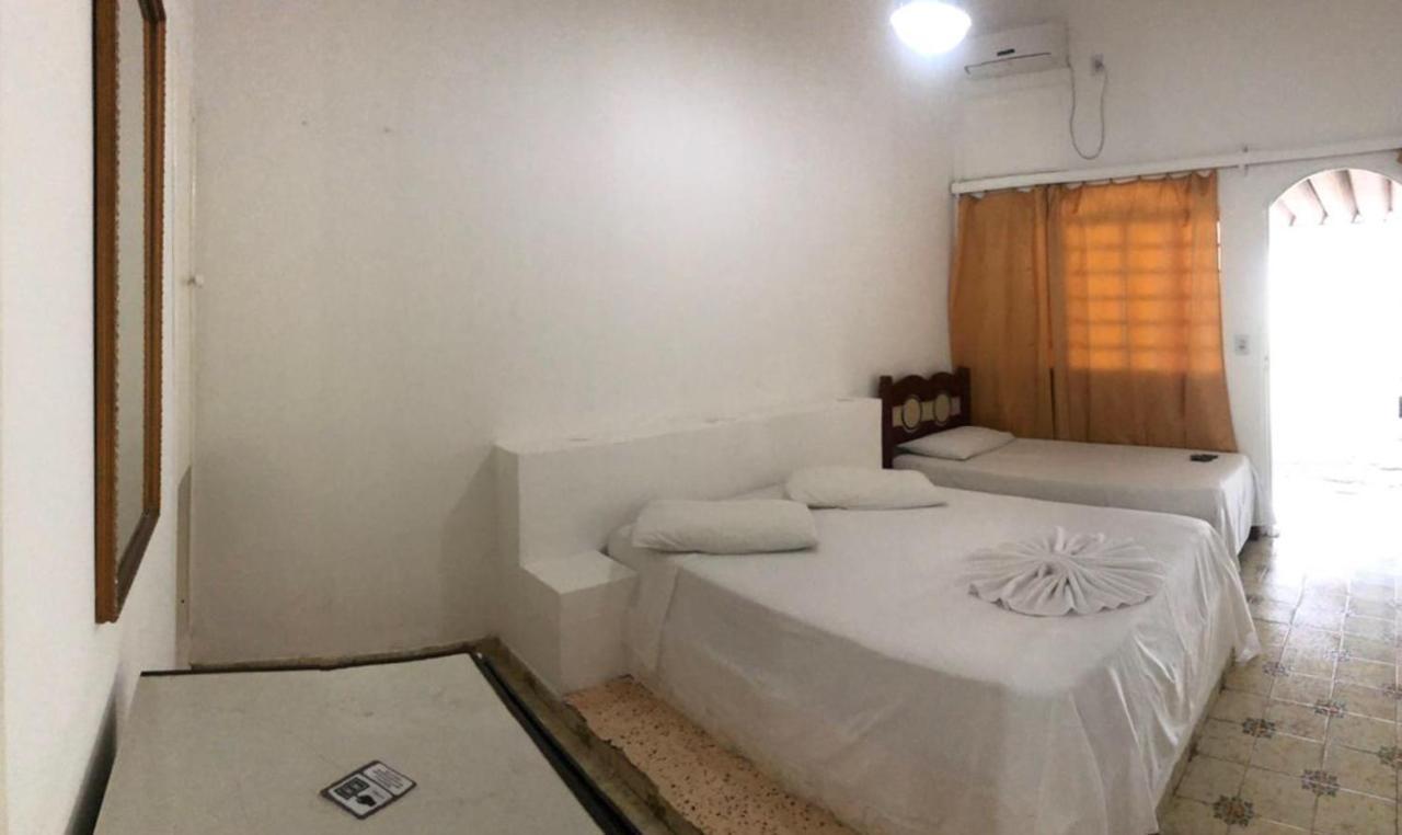 Hotel Das Palmeiras Barreiras  Buitenkant foto